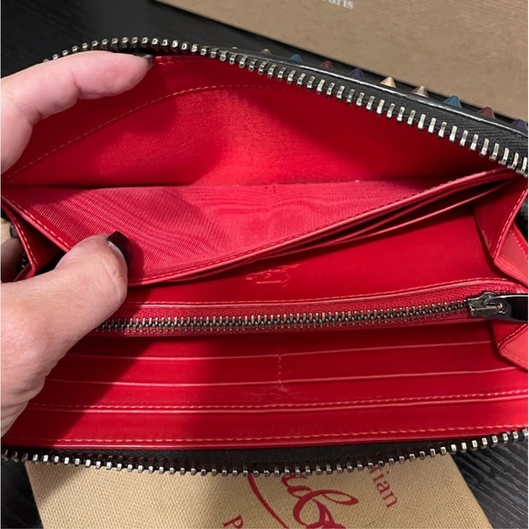 Full INCLUSION Christian Louibuton Panettone Calf Leather Zip around wallet - Picture 11 of 16